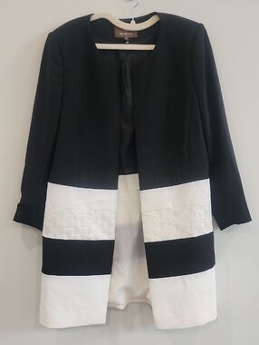 Black & White Open-Front Colorblock Blazer Jacket